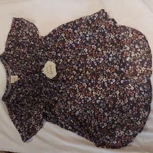 Knox Rose Large floral blouse